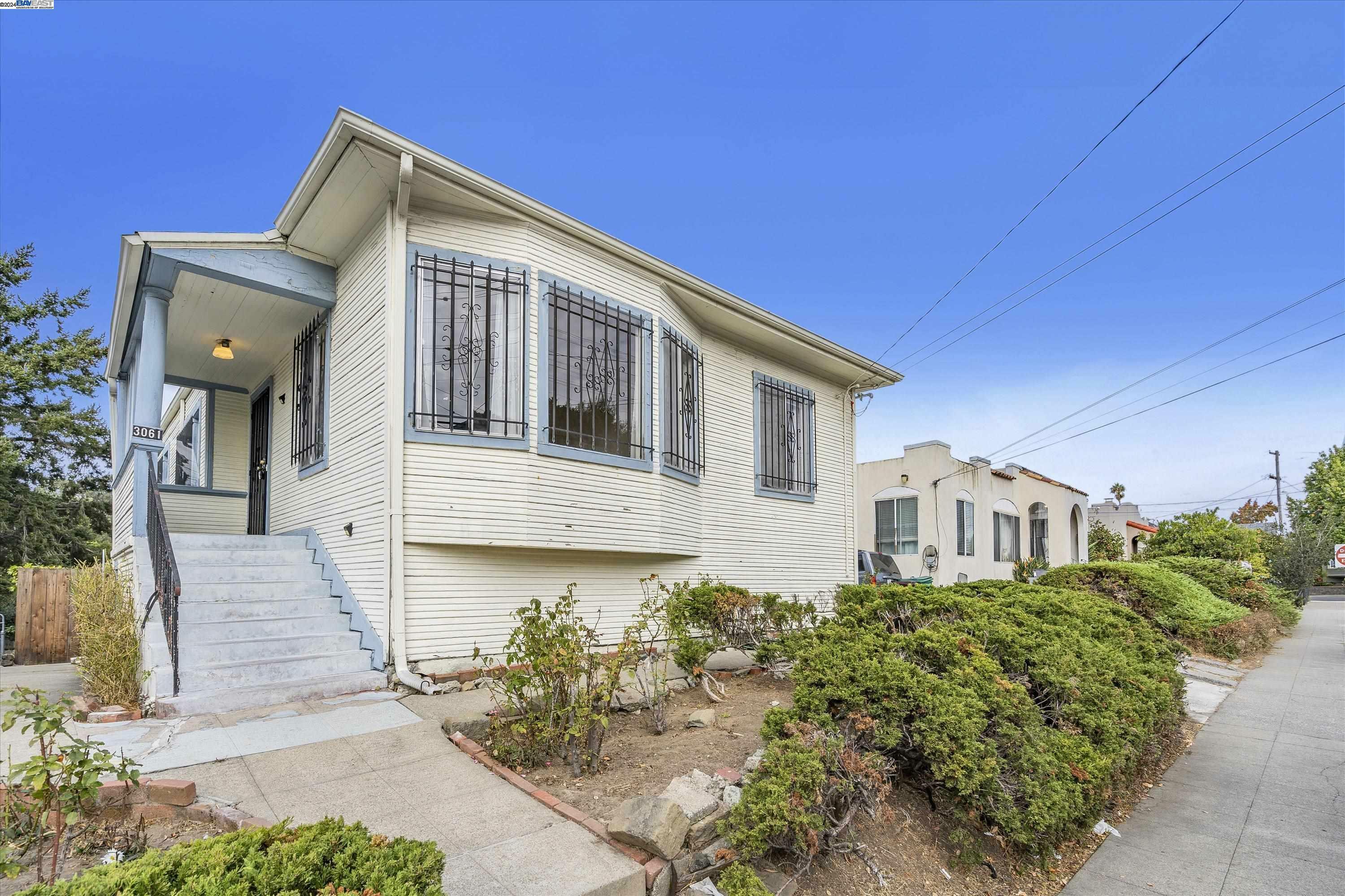 Property Photo:  3061 23rd Ave  CA 94602 