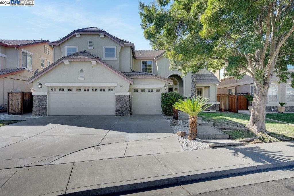 Property Photo:  1841 Lynn W Riffle St  CA 95304 