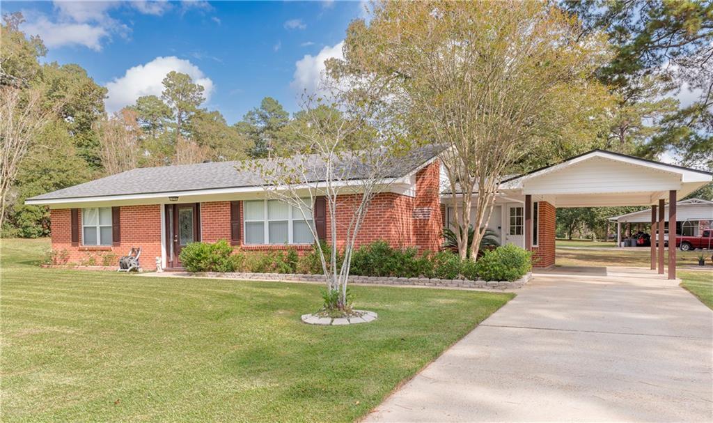 Property Photo:  580 Edgewood Drive  LA 71360 