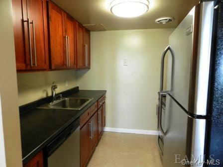 Property Photo:  304 Chateau Rive Street 304  NY 10566 