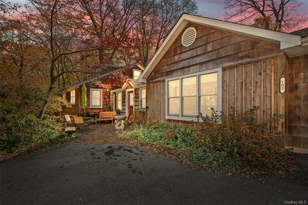 Property Photo:  744 Forest Glen Road  NY 10950 