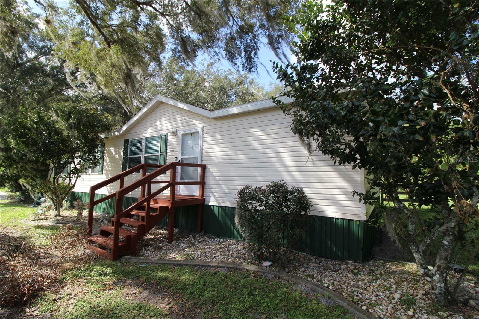 Property Photo:  7826 Mizell Street  FL 33521 