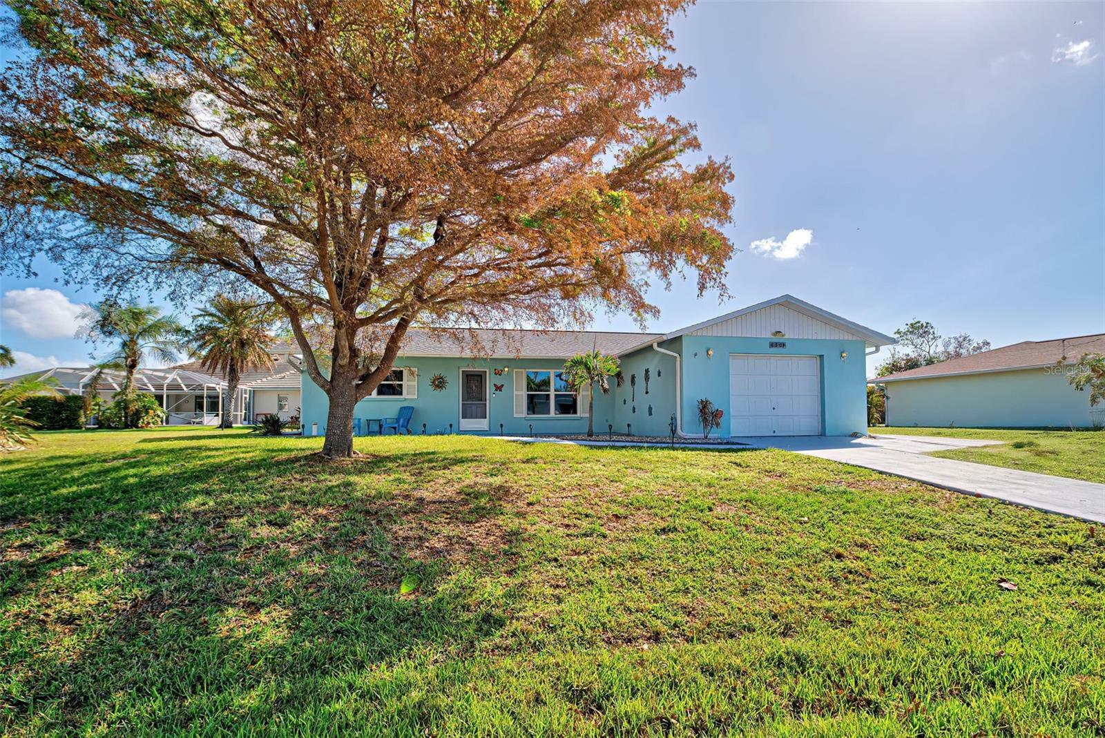 Property Photo:  1301 Washington Drive  FL 34224 