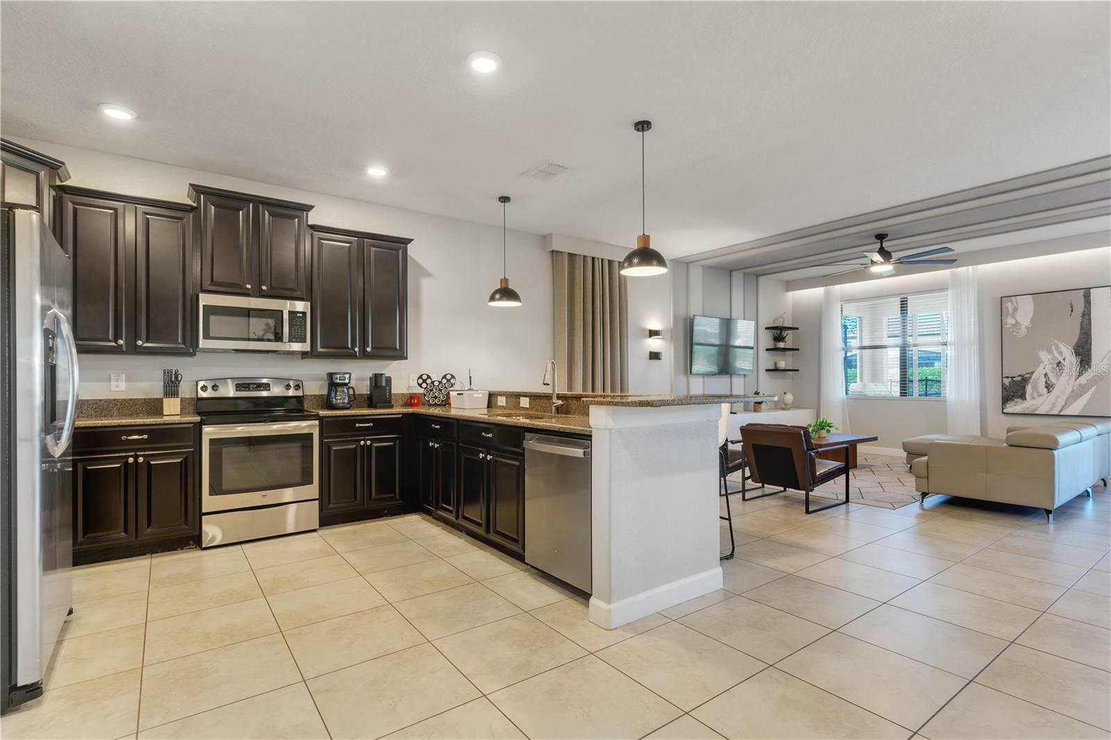 Property Photo: 1406 Moon Valley Drive FL 33896