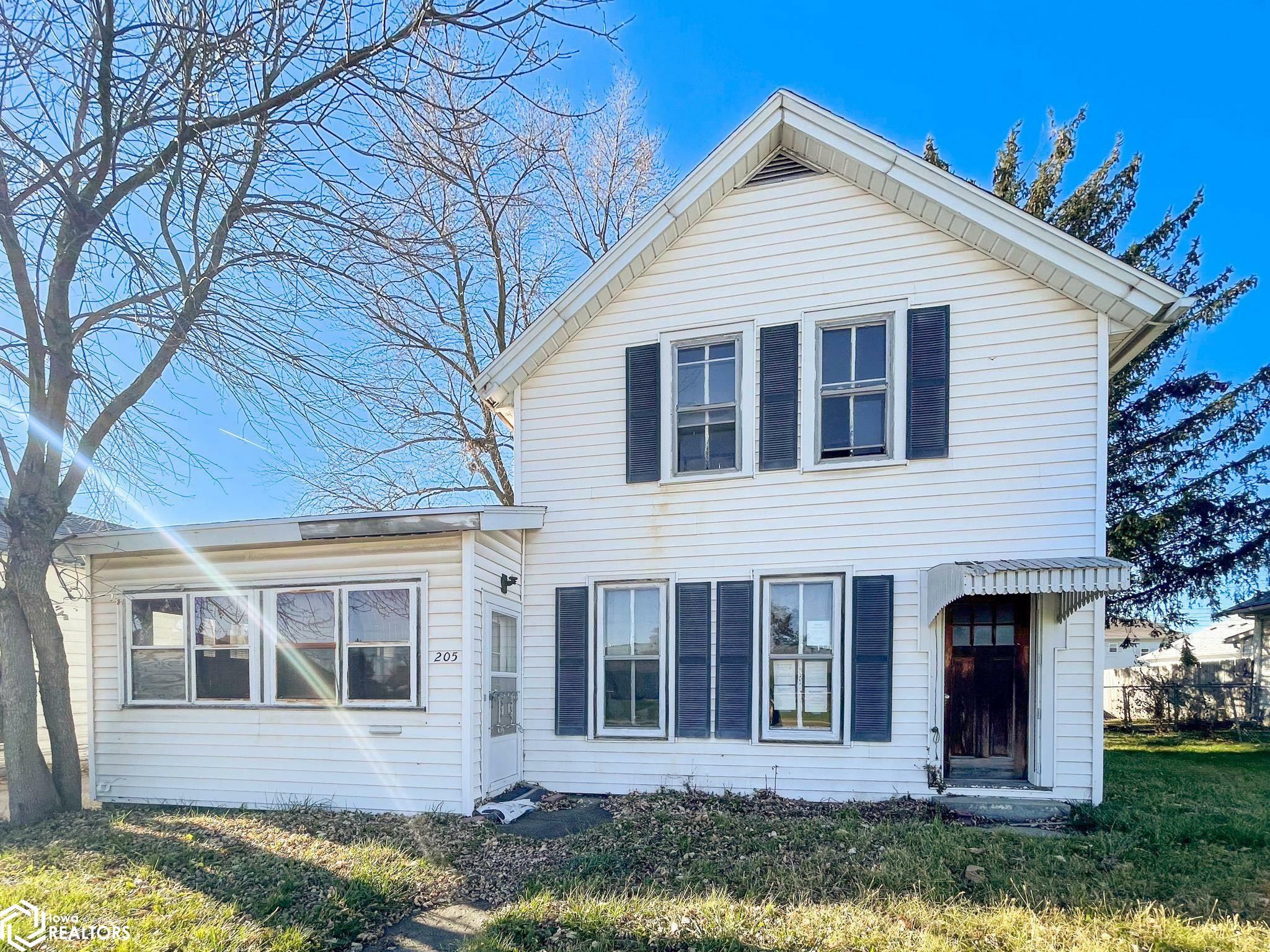 Property Photo:  205 S 3rd Street  IA 50158 