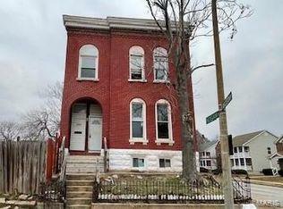 1825 N North Madison Street N  St Louis MO 63106 photo