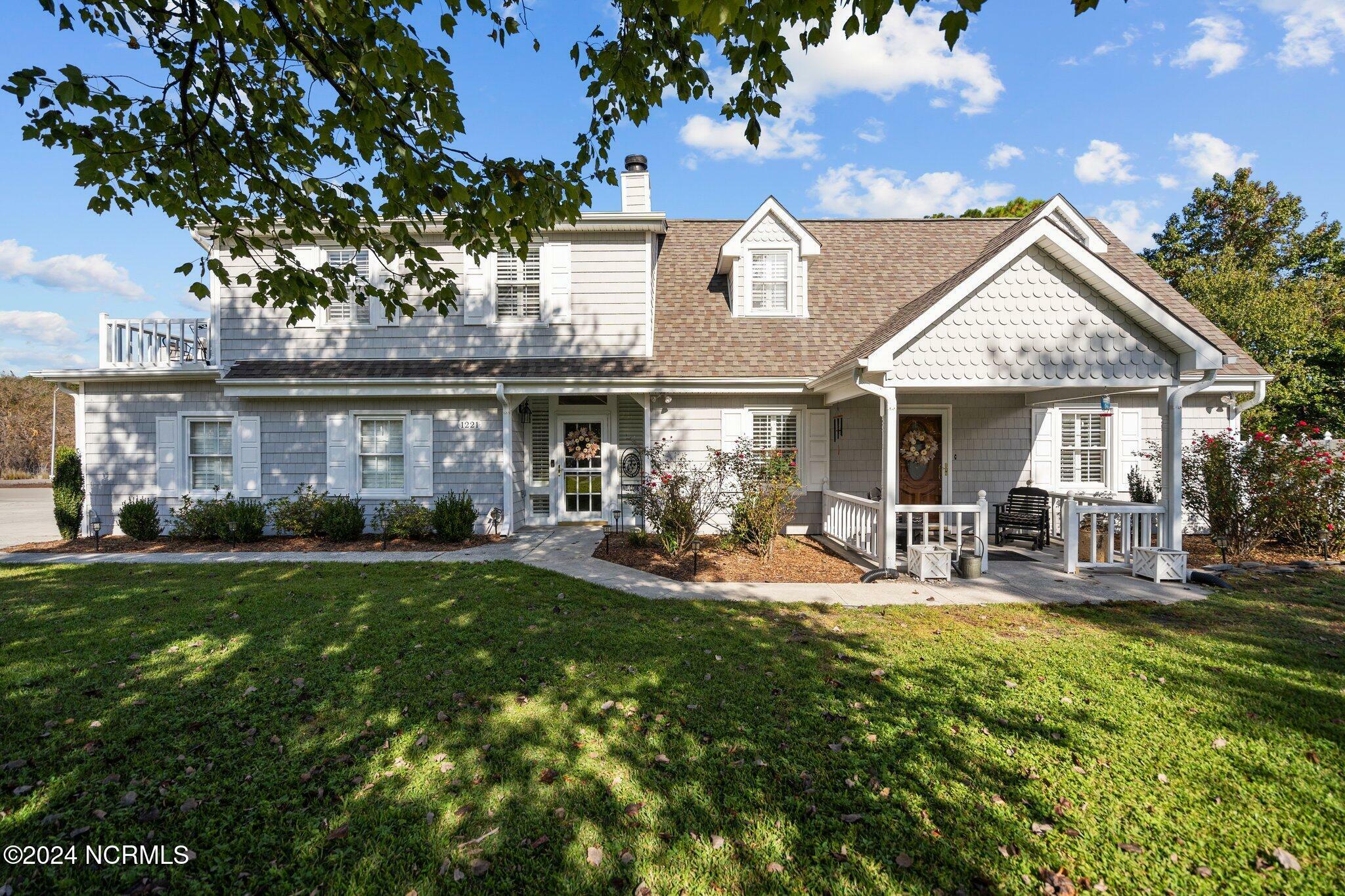 Property Photo:  1221 S Beresford Court  NC 28409 