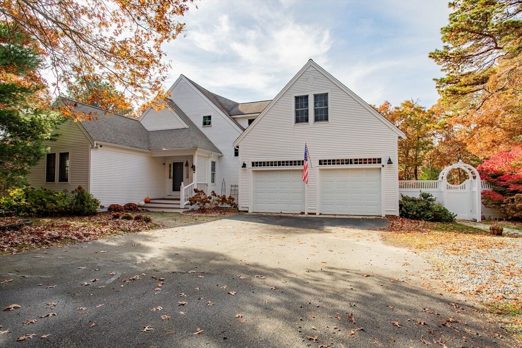 Property Photo:  65 Baxters Neck Rd  MA 02648 