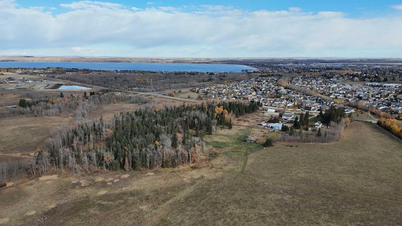 Property Photo:  4410 60 St  AB T0M 0H0 