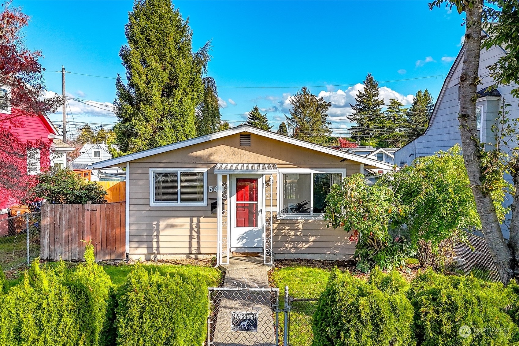 Property Photo:  5411 S Yakima Avenue  WA 98404 