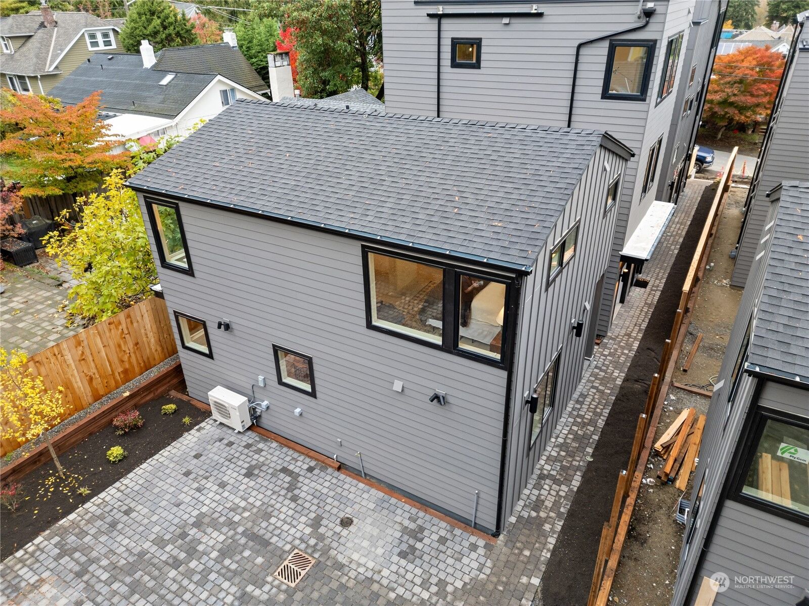Property Photo: 1257 NE 100th Street WA 98125