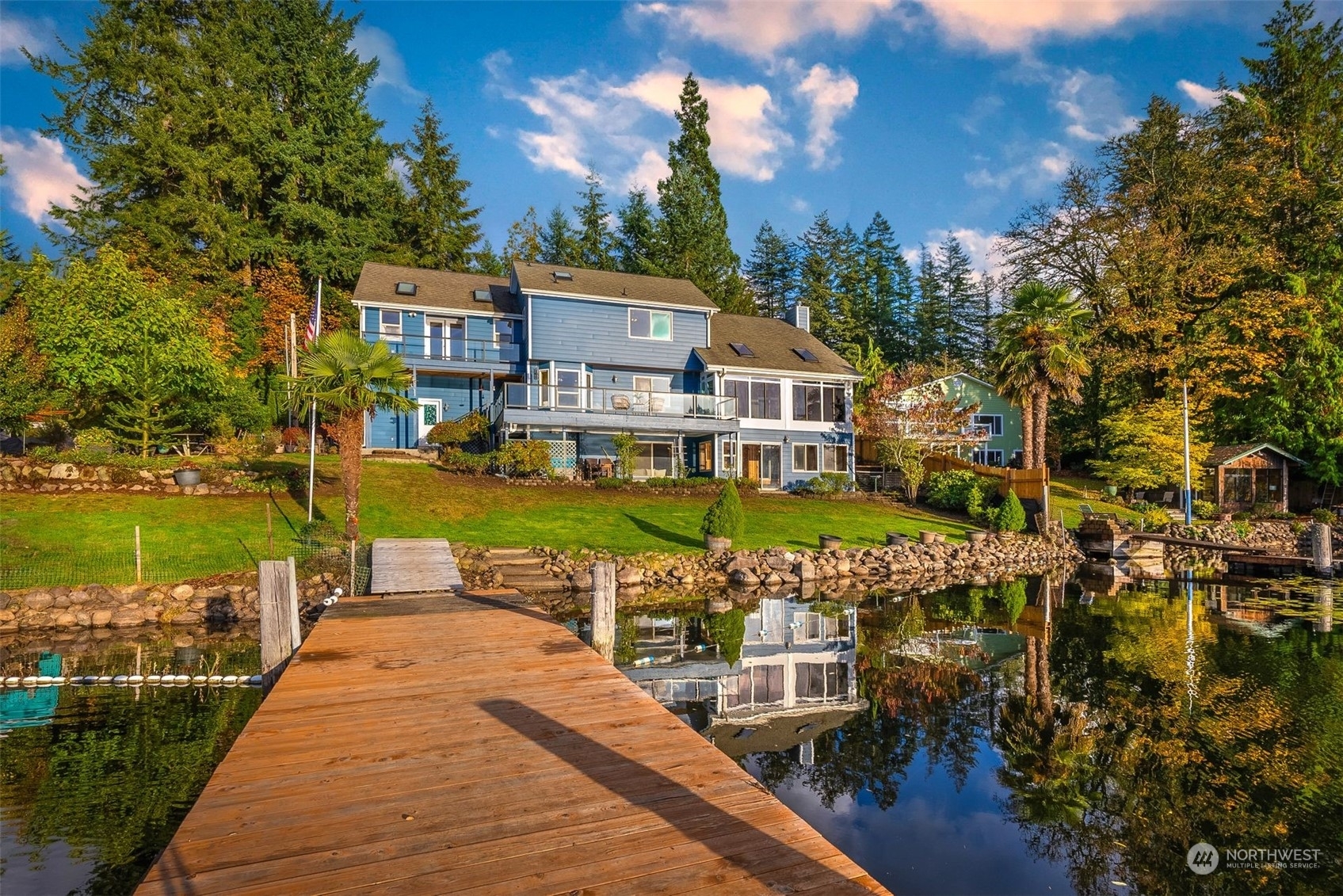 Property Photo:  5910  Wonderland Road  WA 98290 