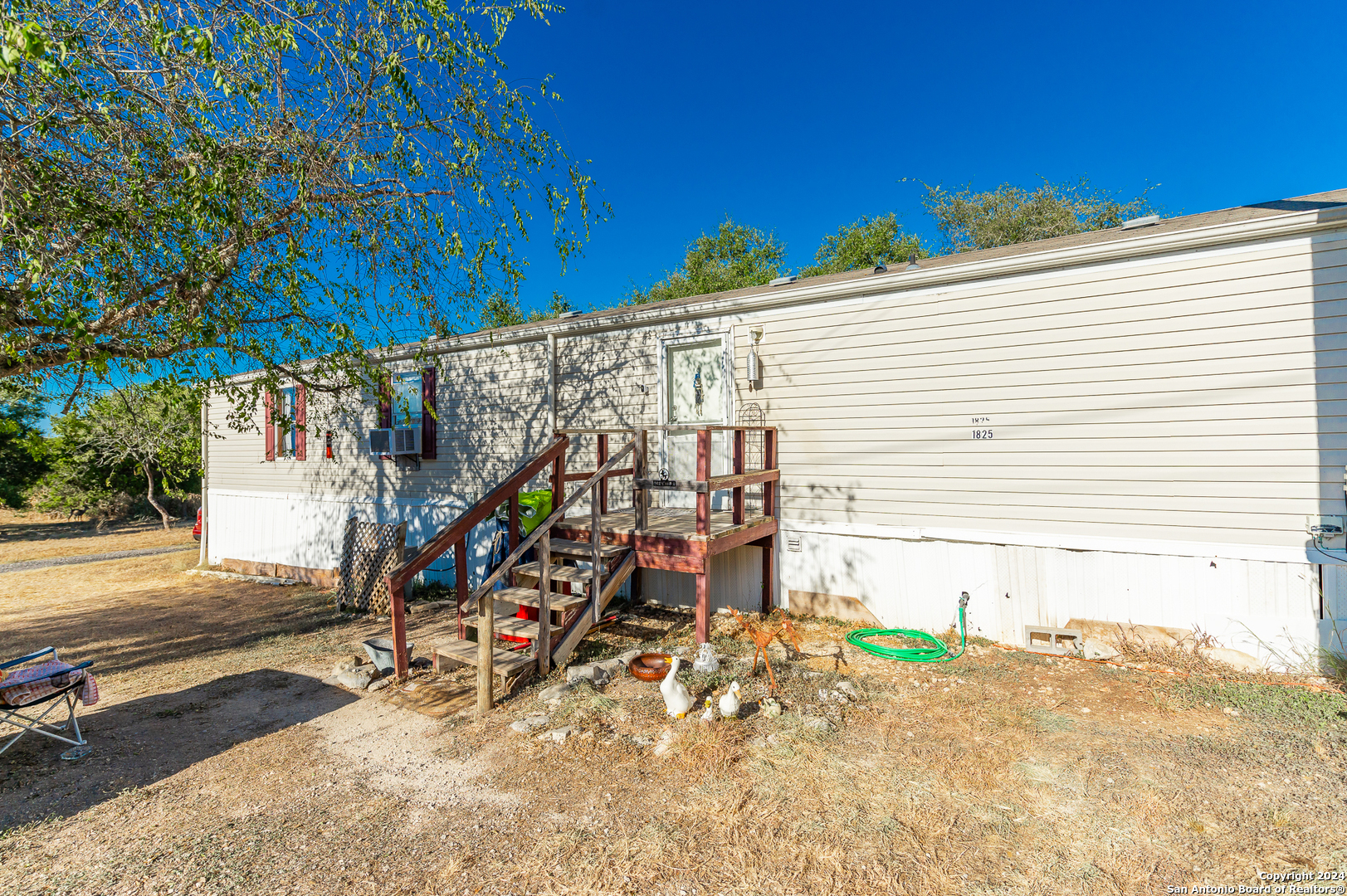 Property Photo:  6270 Wegner Rd  TX 78132 