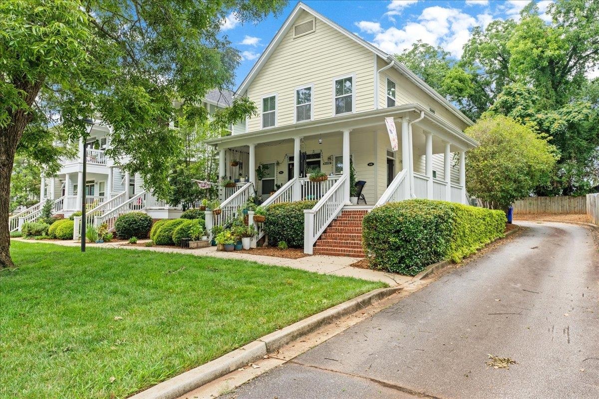 Property Photo:  10 B Oakhurst Avenue  SC 29609 