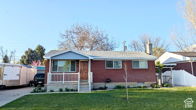 Property Photo: 1066 W 450 N UT 84601