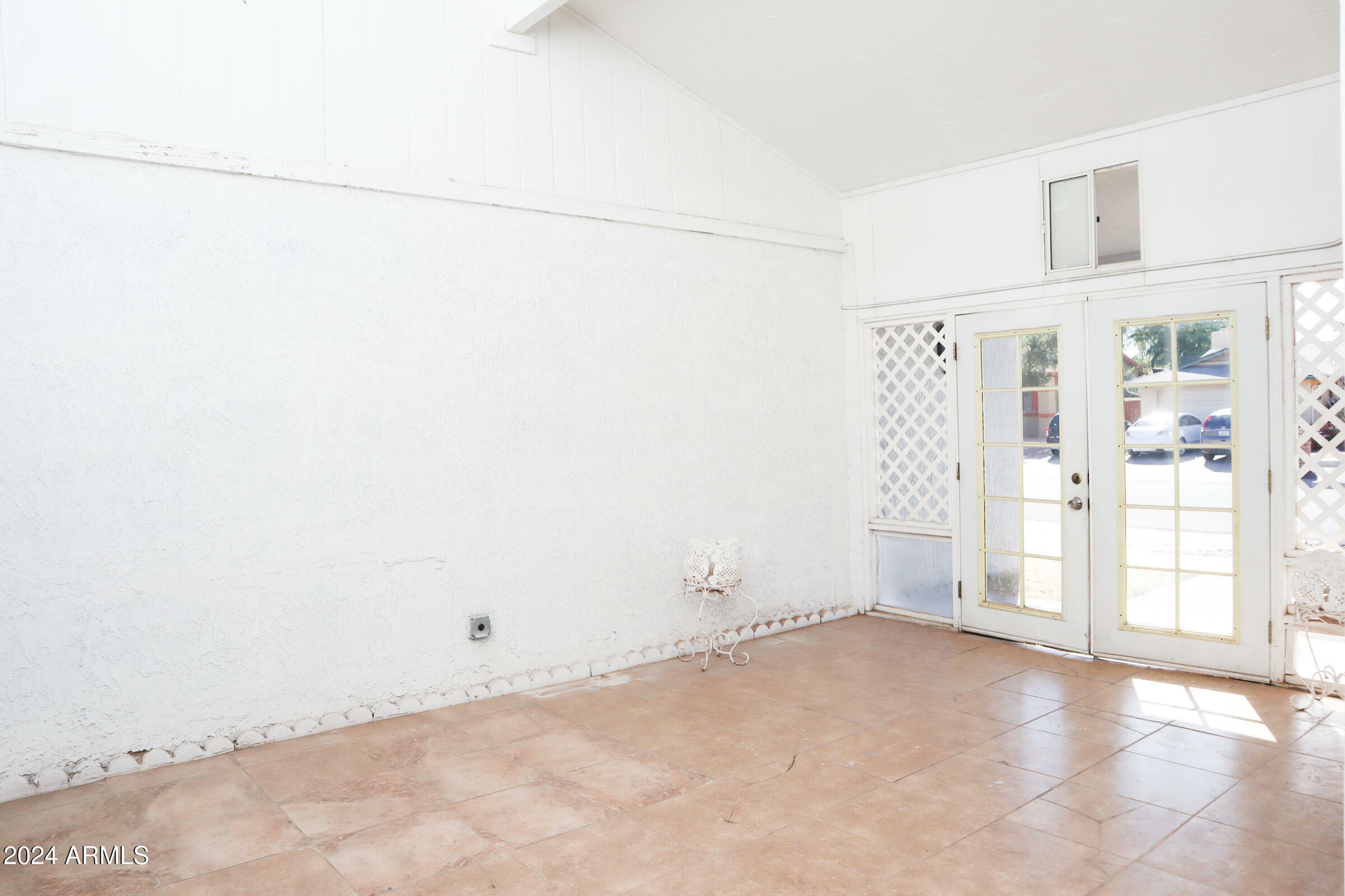 Property Photo:  720 E Chilton Drive  AZ 85283 