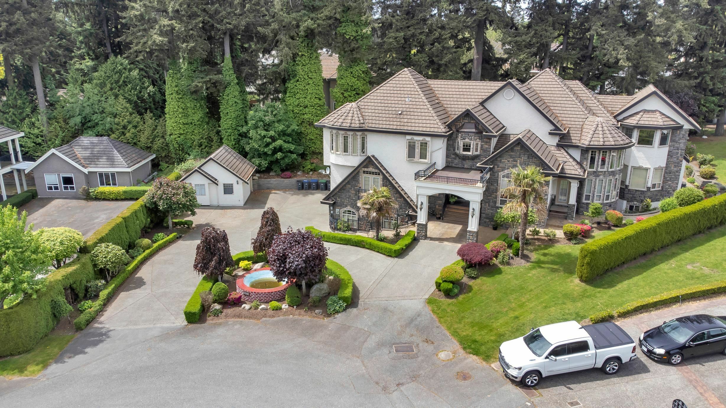 Property Photo:  5545 127 Street  BC V3X 3V1 