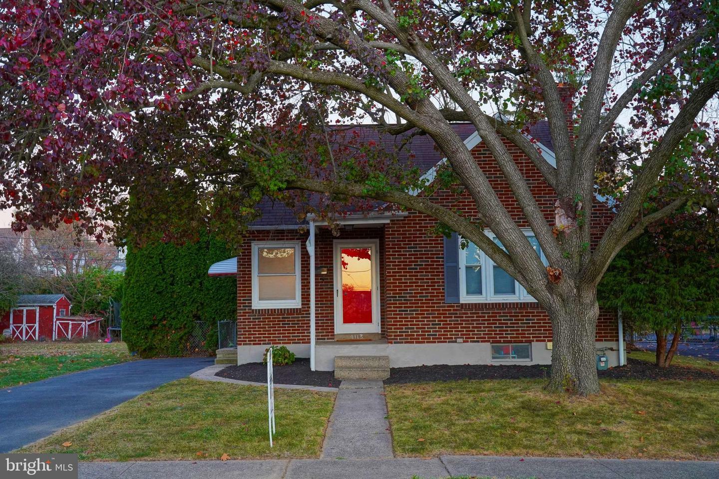 Property Photo:  4113 6th Avenue  PA 19560 