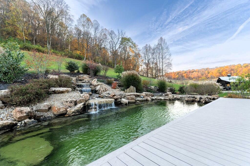 Property Photo: 5971 Marion NE Road OH 43055