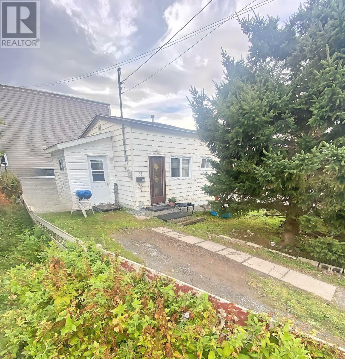 Property Photo:  38 Station Road  NL A2H 1A3 