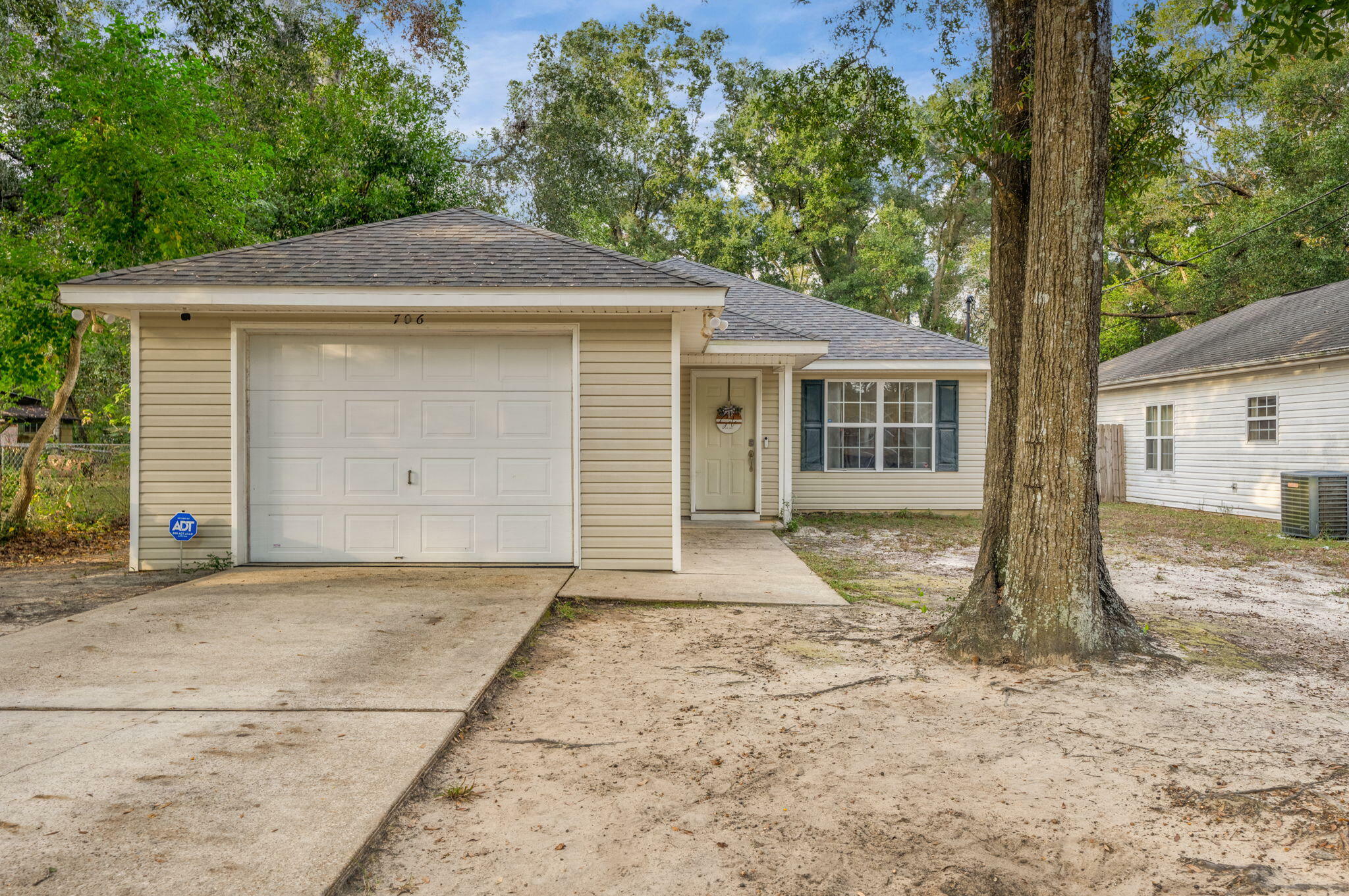 706 Brock Avenue  Crestview FL 32539 photo