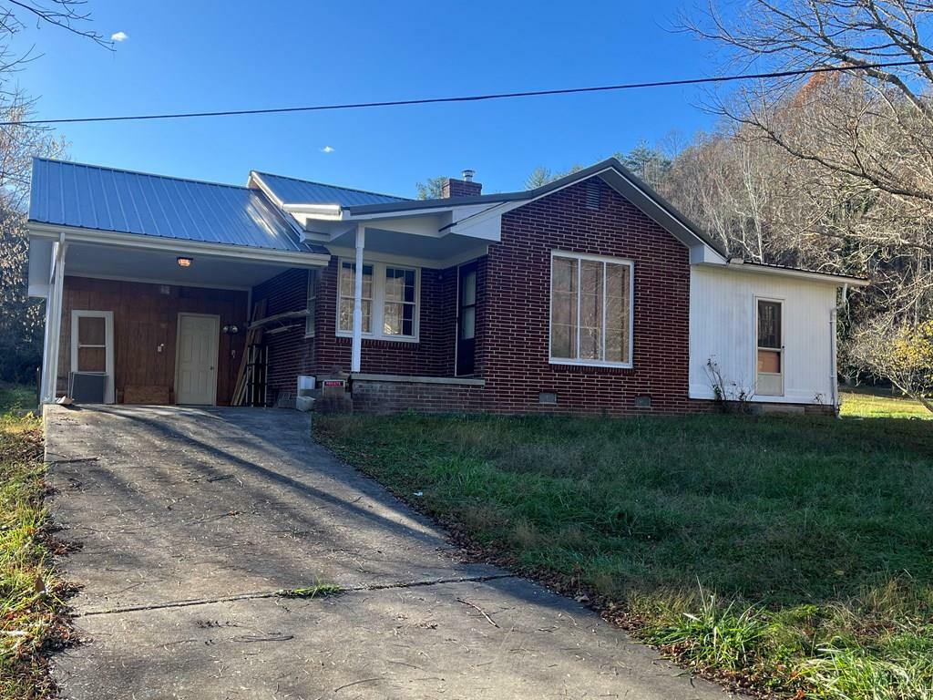 Property Photo: 317 Locust Grove Road KY 41257