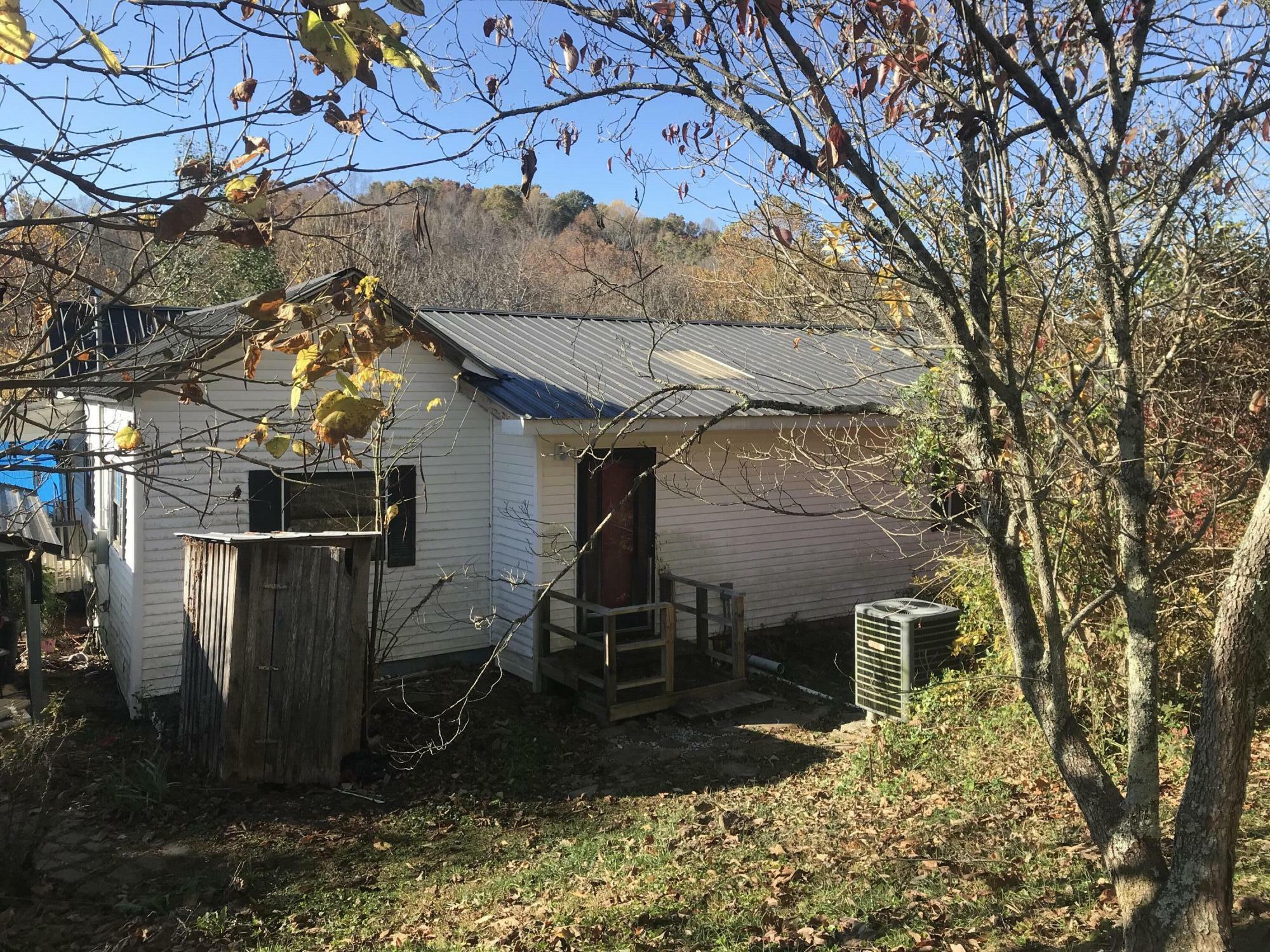 Property Photo:  184 Old Soldier Road  KY 41164 