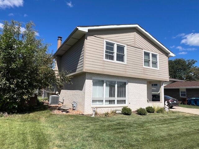 5936 W 124th Street  Alsip IL 60803 photo