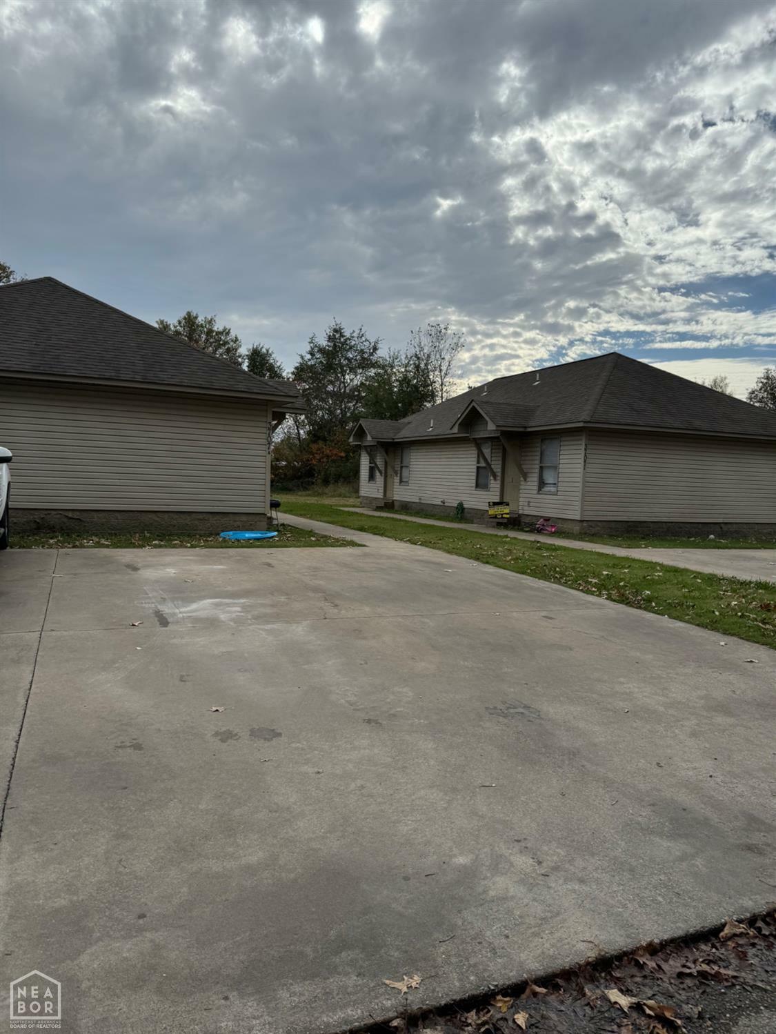 Property Photo:  3707 School Street  AR 72401 