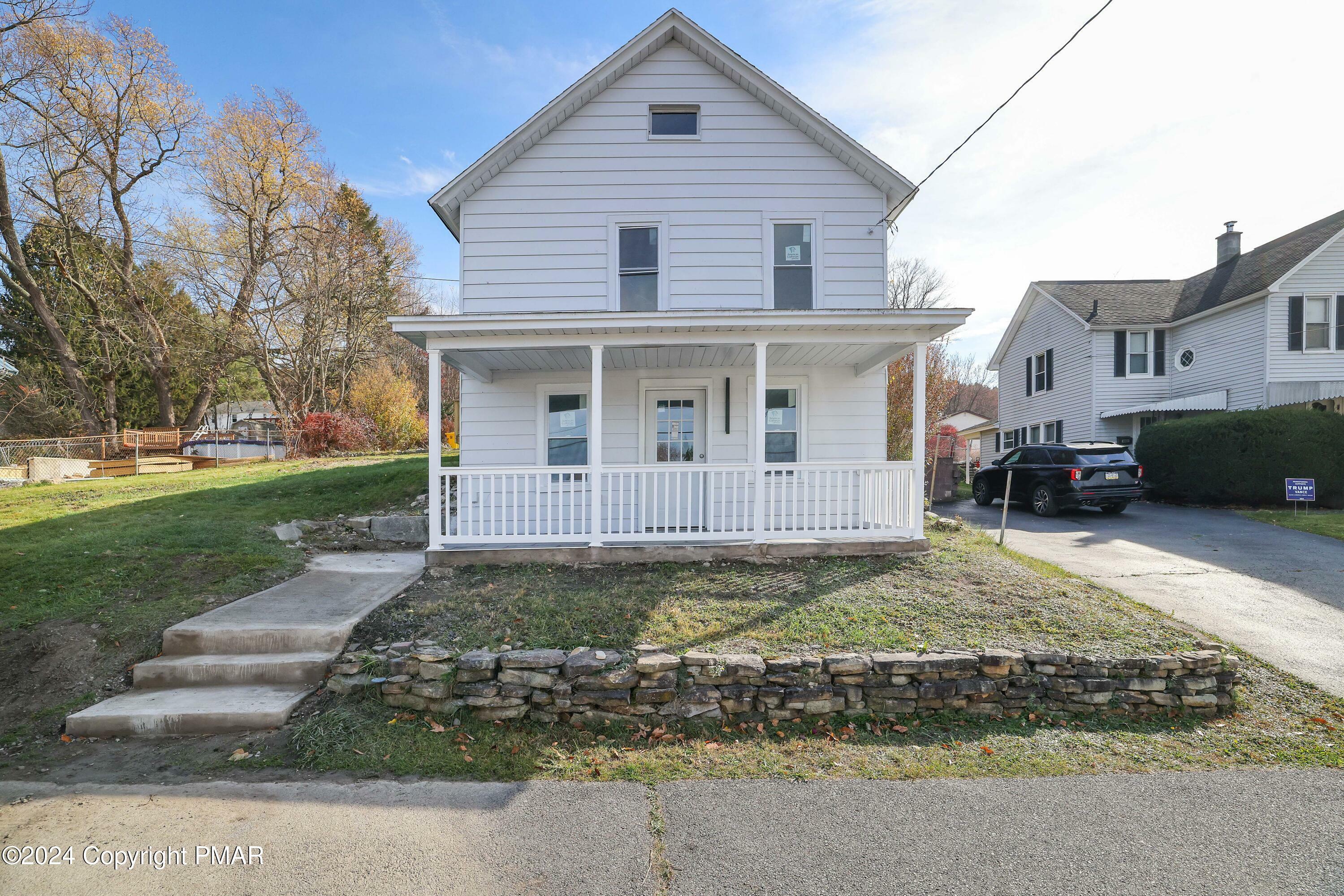 Property Photo:  175 Chestnut St  PA 18403 