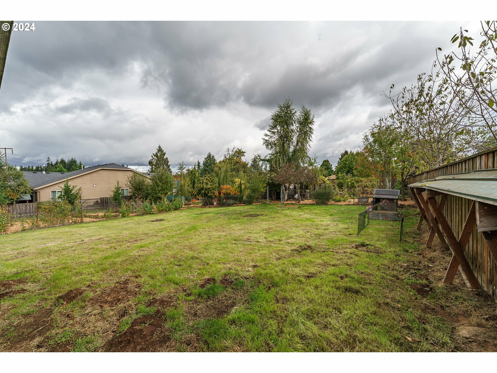 Property Photo:  NW 13th Ct  WA 98665 