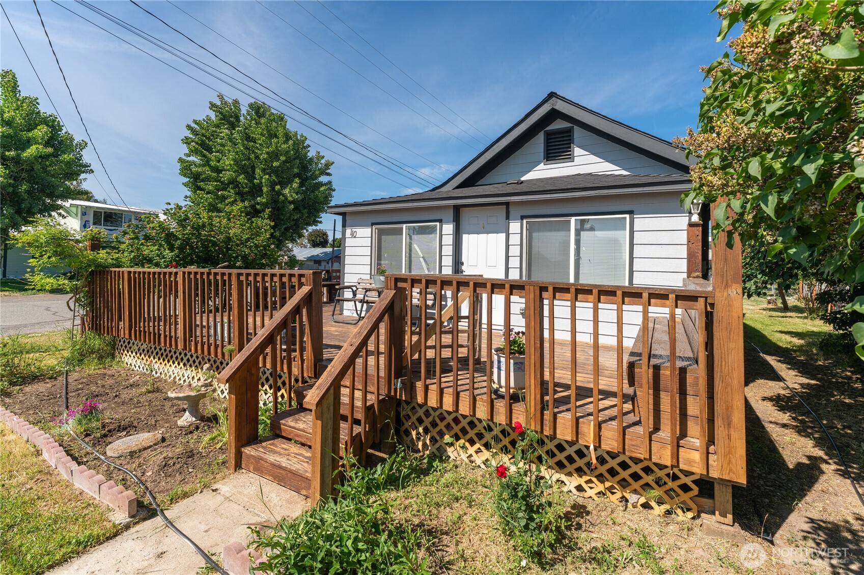 Property Photo:  110 S Mansfield Boulevard  WA 98830 