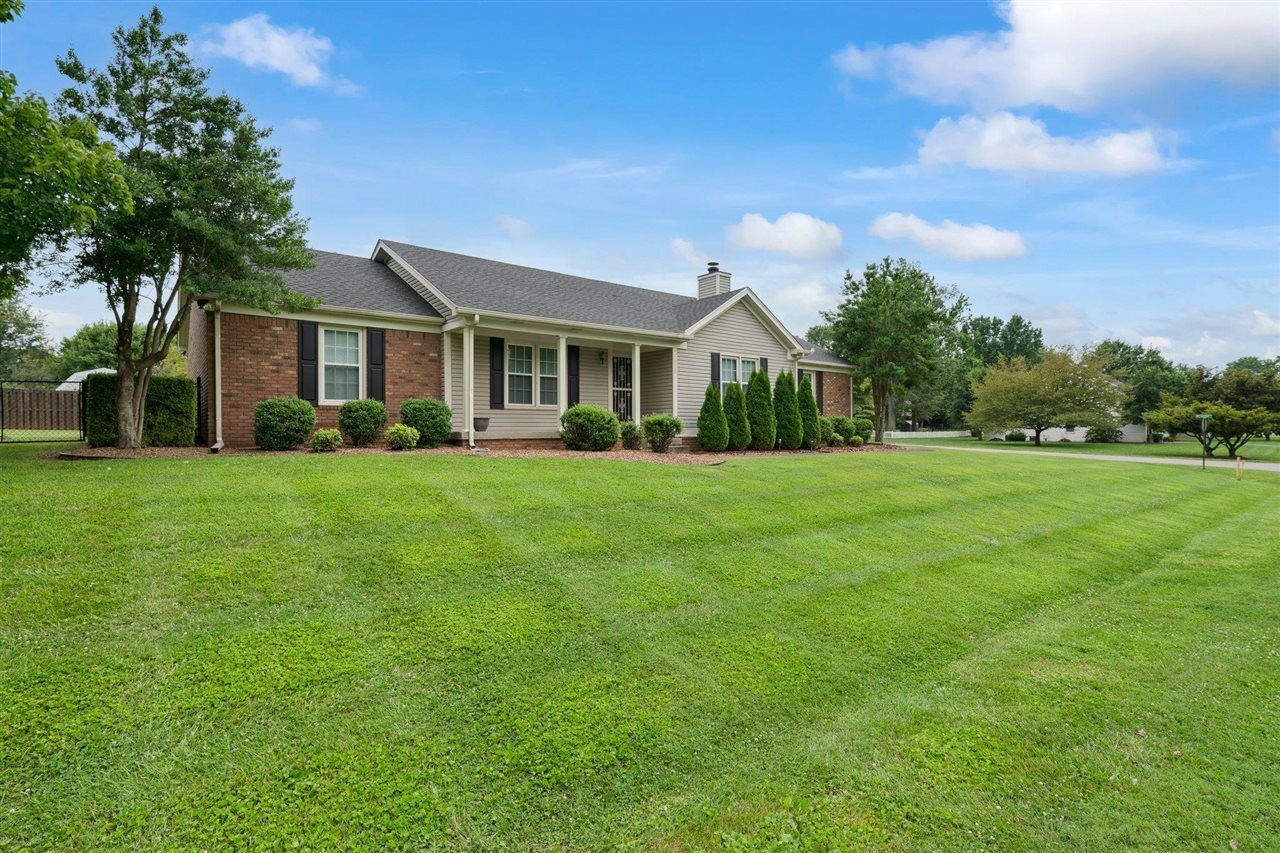 Property Photo:  3120 Copperfield Court  KY 42104 