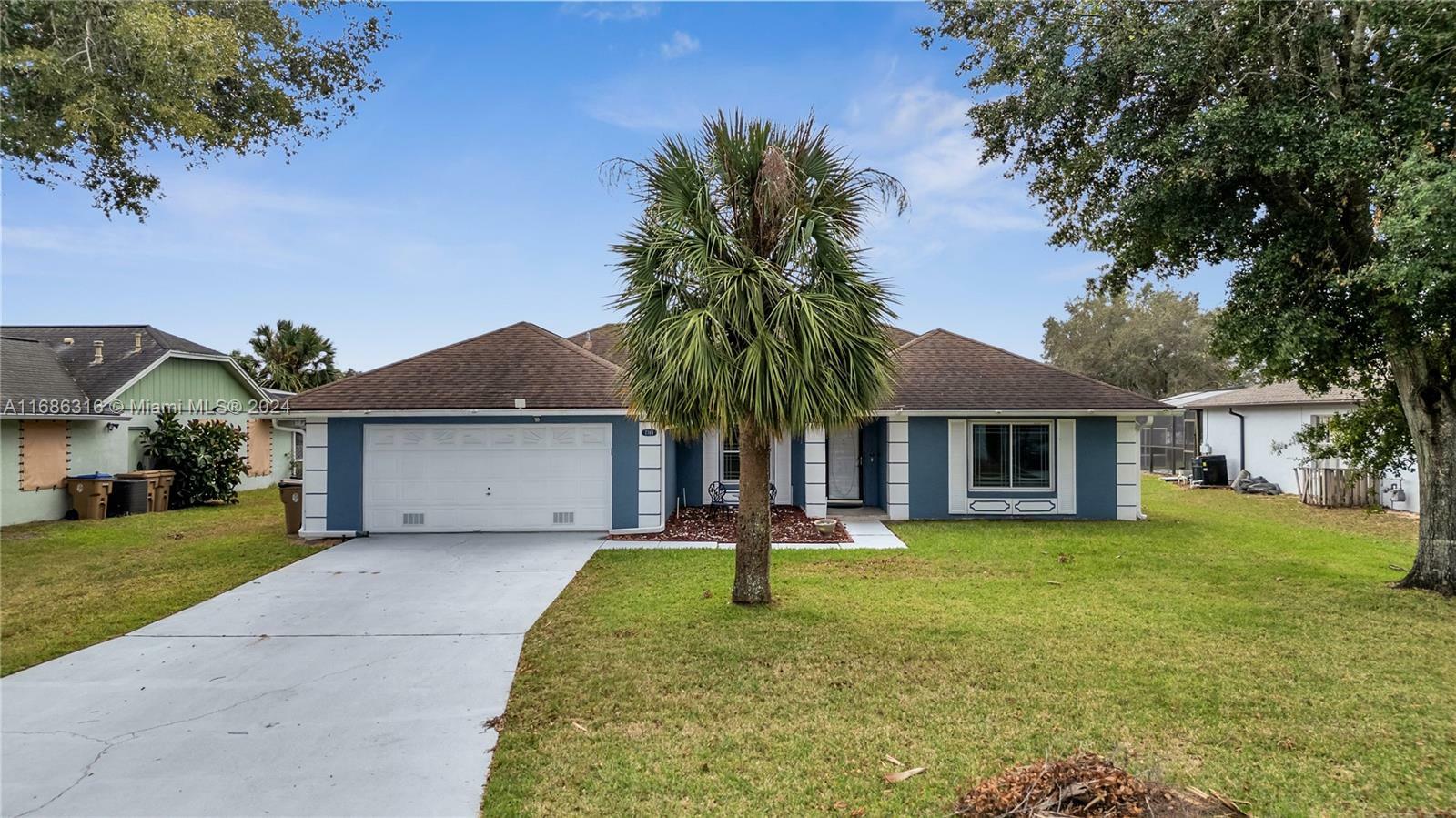 Property Photo:  7764 Indian Ridge Trl N  FL 34747 