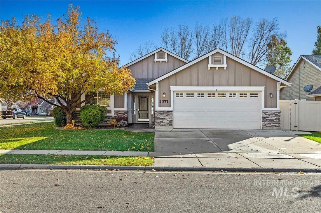 Property Photo:  1377 E Ionia St.  ID 83642 