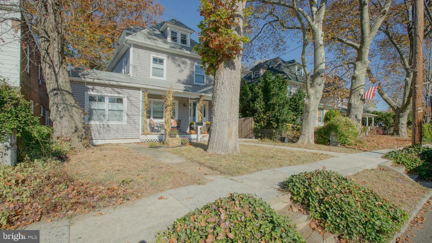 Property Photo:  25 W Merchant Street  NJ 08106 