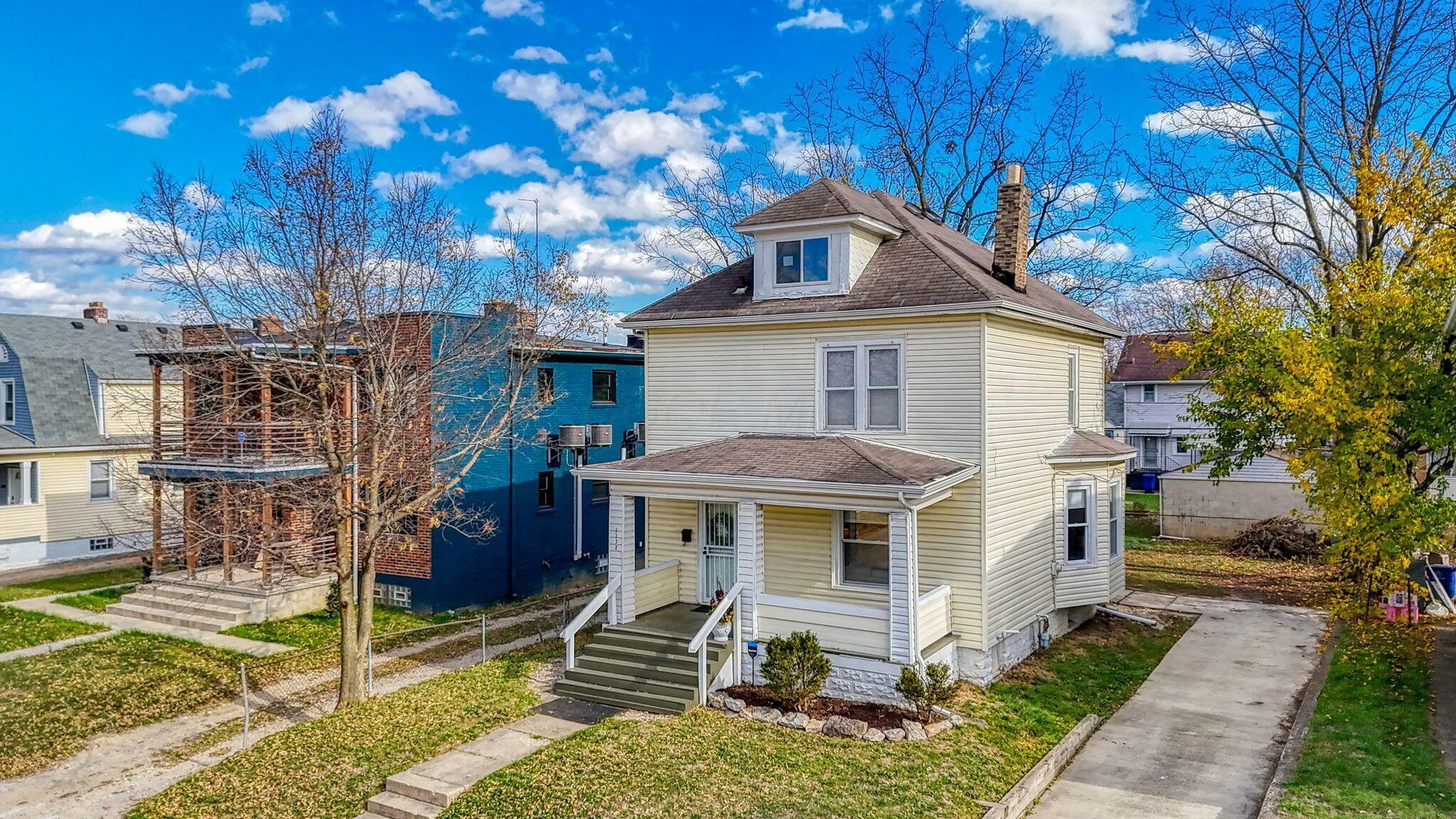 Property Photo:  1172 Miller Avenue  OH 43206 