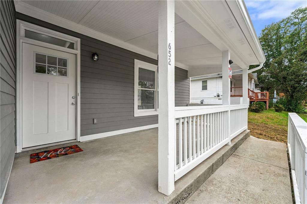 Property Photo:  652 Hugh Street SW  GA 30310 