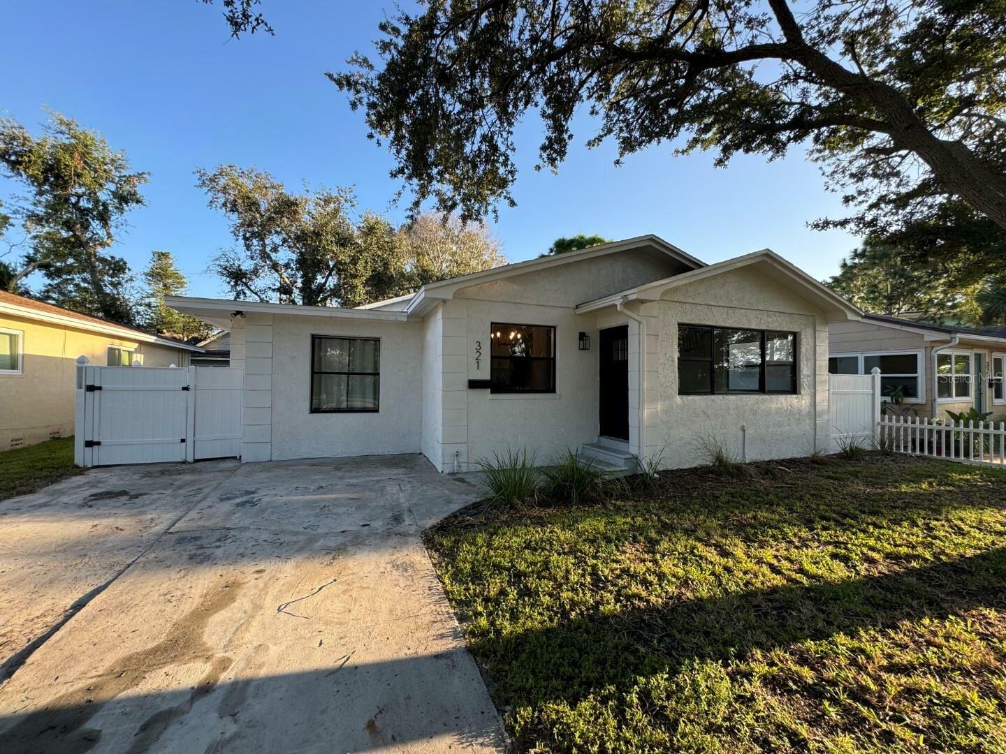 Property Photo: 321 42nd Avenue S FL 33705