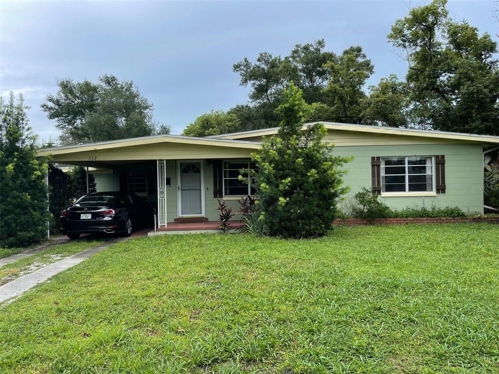 Property Photo:  512 Byron Road  FL 32792 