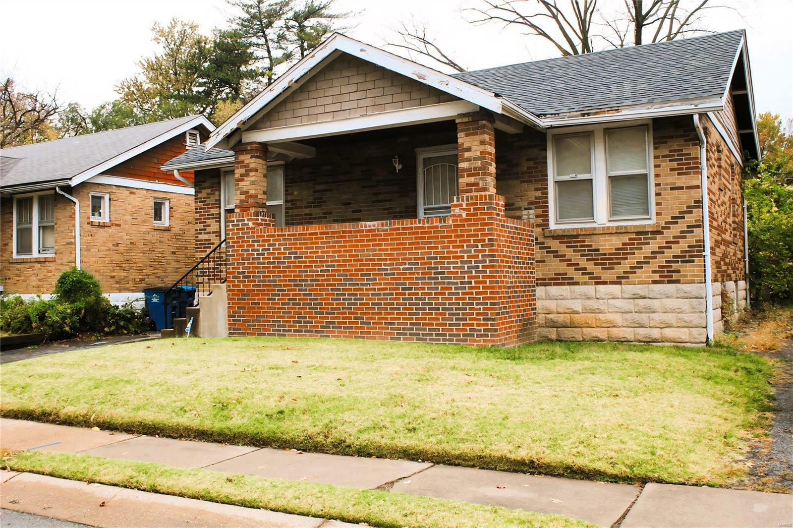 Property Photo:  1485 Engelholm Avenue  MO 63133 