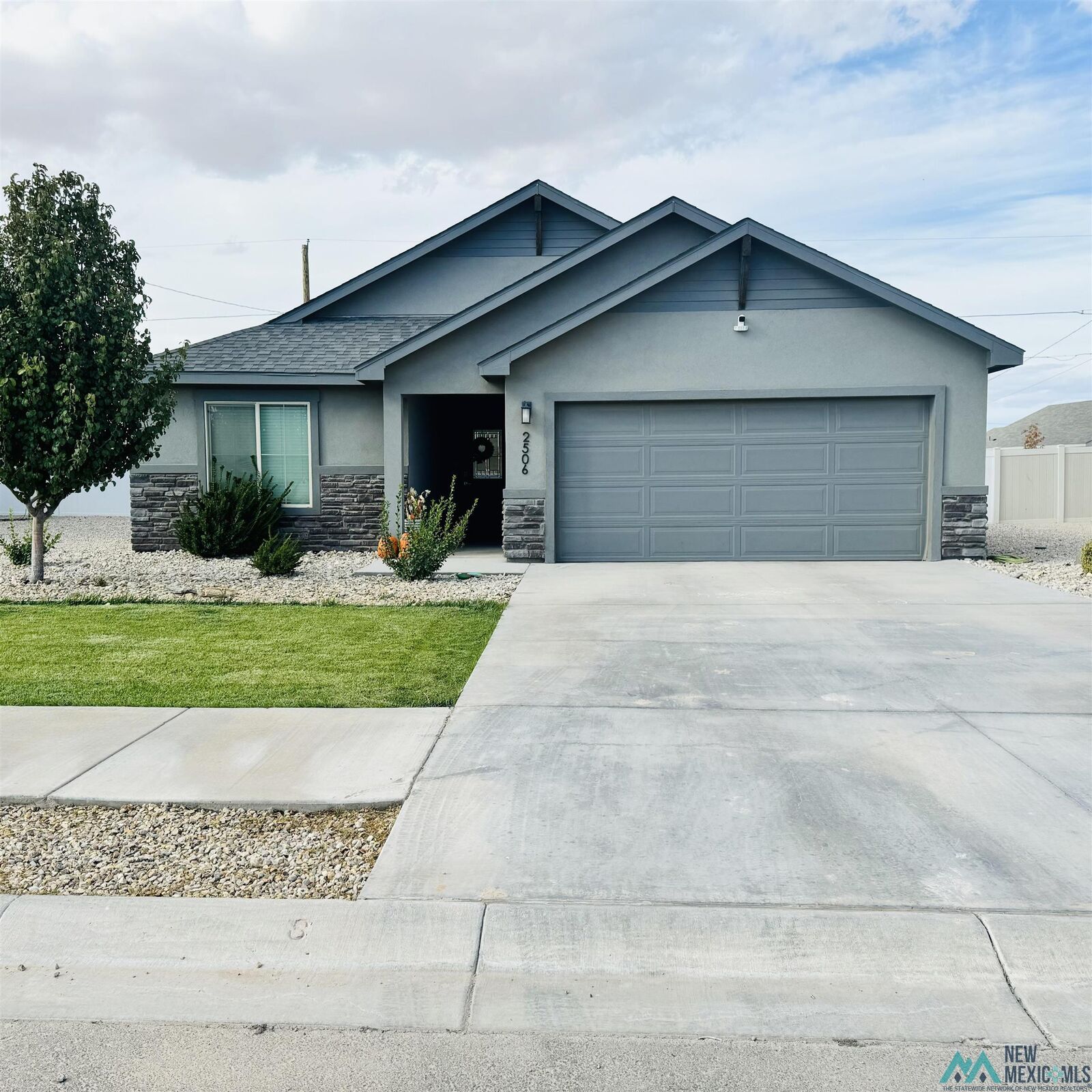 Property Photo:  2506 W Briscoe Ave Avenue  NM 88210 