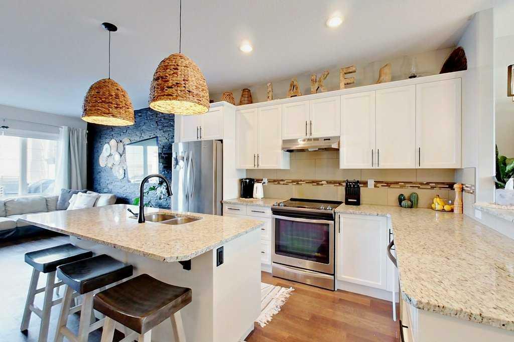 Property Photo:  5210 Lakeshore Drive 108  AB T4S 0M6 