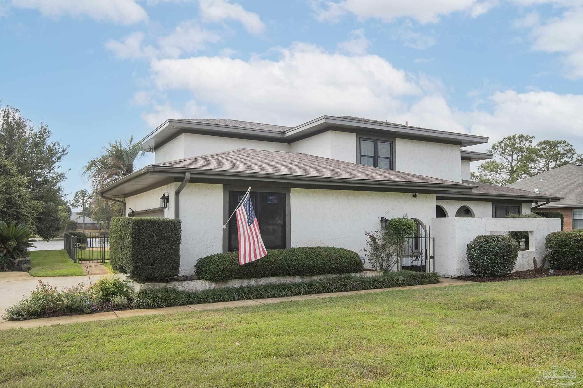 Property Photo:  6507 Lake Charlene Dr  FL 32506 