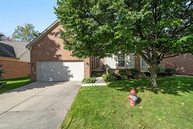 Property Photo:  1152 Churchill Circle  MI 48307 