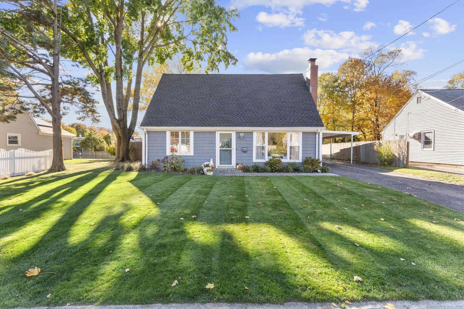 Property Photo: 42 Sparrowbush Lane CT 06460