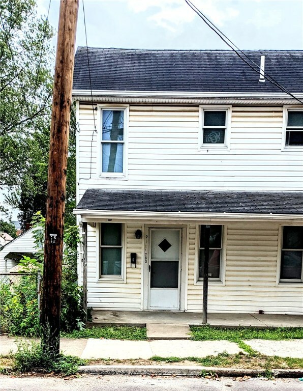 Property Photo:  752 Ewing  PA 15301 