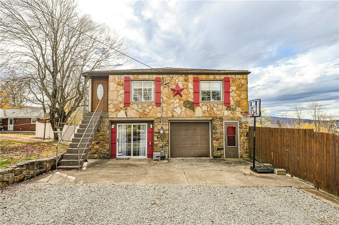 Property Photo:  509 E Rogers Ave  PA 15425 