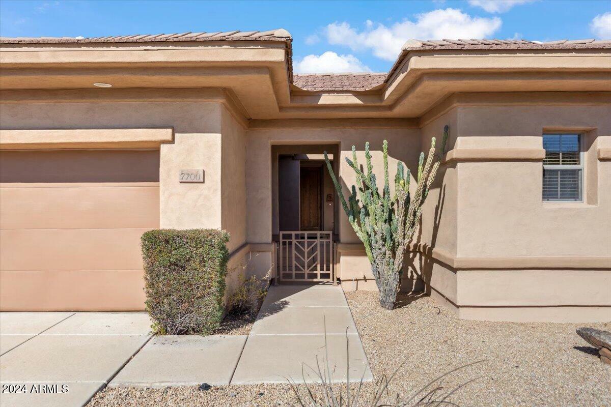 Property Photo:  7700 E Balao Drive  AZ 85266 