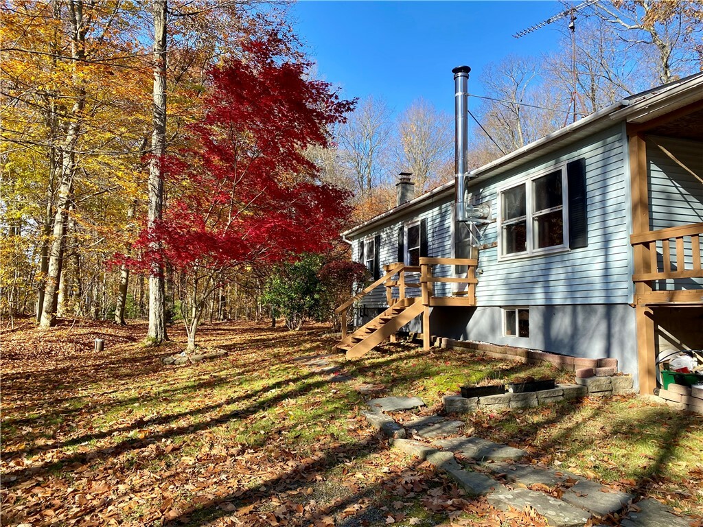 Property Photo:  6192 Perry City Road  NY 14886 